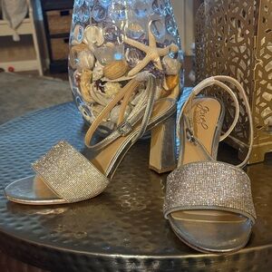 Jewel Badgley Mischka Silver Block Heel Sandals-style Hattie